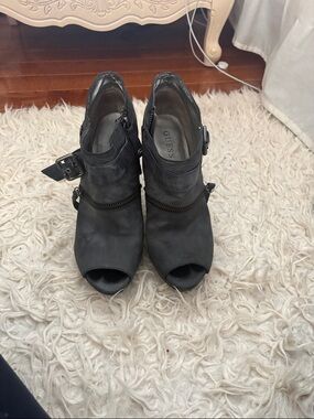 GUESS Black Peep-Toe Buckle Ankle Booties